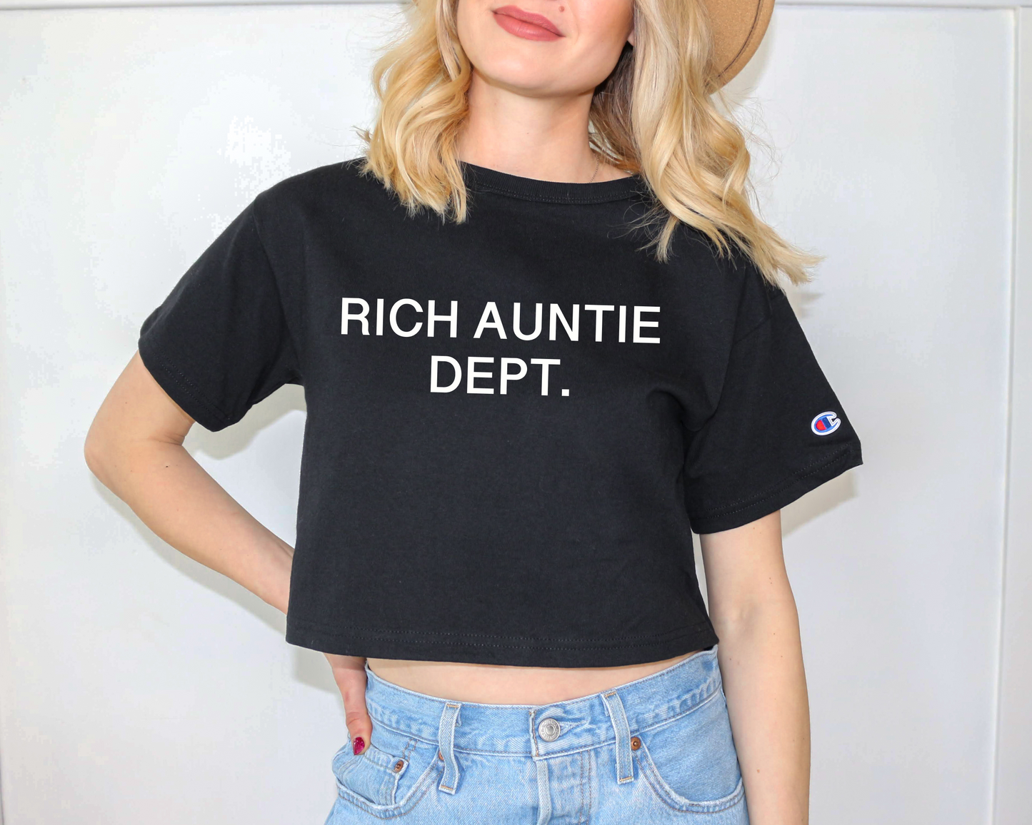 RICH AUNTIE DEPT. Crop-Top,